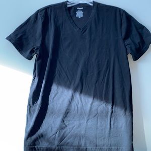 Black Short Sleeve V-Neck T-Shirt (size M)